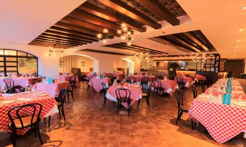 هتل متروپلیتن دبی